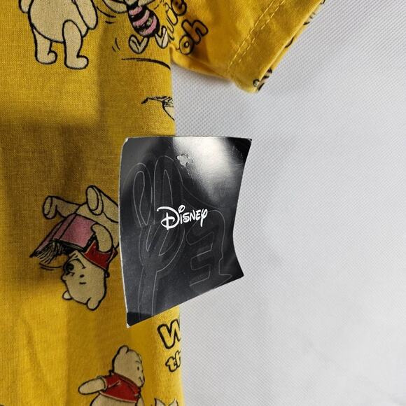 Disney's Winnie the Pooh Character T-shirt NWT Juniors Size M - Picture 3 of 8